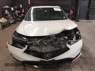 2024 Acura Integra w/A-Spec Package z VIN 19UDE4H32RA021255, wystawiony jako IAAI lot #42414165 z przebiegiem 11 120 mil mil oraz . Historia ofert i sprzedaży dostępna na DreamBid. Obrazek 6.