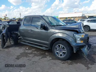 2017 Ford F-150 XL with VIN 1FTEX1CF3HKC23351, listed as a IAAI auction lot 40623873 with 135,670 mi miles. Bid and sale history available at carsss.com. Image 1.