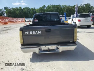 1996 Nissan Frontier XE z VIN 1N6SD11S0TC311270, wystawiony jako Copart lot #53870965 z przebiegiem 145 595 mil mil oraz Szkoda całkowita • Salvage title. Historia ofert i sprzedaży dostępna na DreamBid. Obrazek 10.