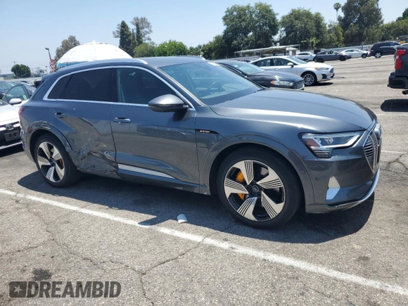 2019 Audi e-tron Prestige with VIN WA1VAAGE9KB008321, listed as a Copart auction lot 60162655 with 36,301 mi miles and Salvage title. Bid and sale history available at DreamBid. Image 4.