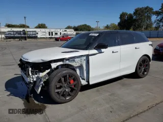 2020 Land Rover Range Rover with VIN SALYU2EE6LA256061, listed as a Copart auction lot 68872524 with 20,278 mi miles and Salvage title. Bid and sale history available at DreamBid. Image 1.