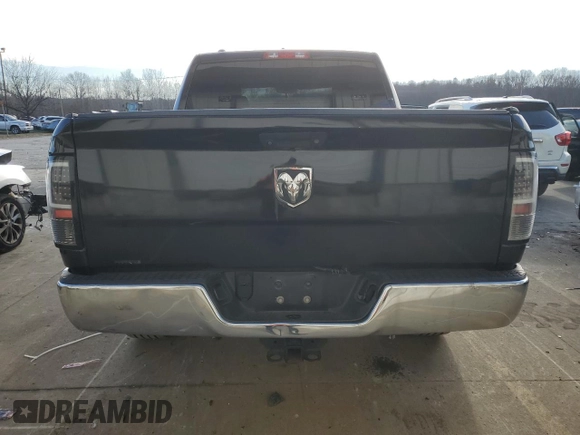 2016 Ram 1500 Tradesman z VIN 1C6RR6KG9GS243239, wystawiony jako Copart lot #84681524 z przebiegiem 150 838 mil mil oraz Szkoda całkowita • Salvage title. Historia ofert i sprzedaży dostępna na DreamBid. Obrazek 6.
