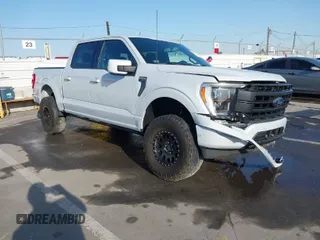 2021 Ford F-150 XL with VIN 1FTFW1E80MKE99289, listed as a IAAI auction lot 41818177 with 32,379 mi miles. Bid and sale history available at carsss.com. Image 1.