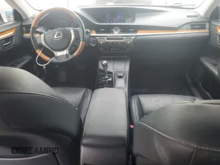 2014 Lexus ES 300h with VIN JTHBW1GG7E2049643, listed as a Copart auction lot 60874975 with 137,188 mi miles and Salvage title. Bid and sale history available at DreamBid. Image 8.