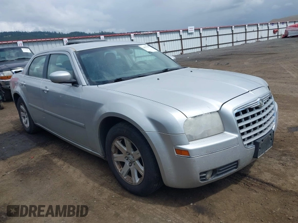 2006 Chrysler 300 Touring with VIN 2C3KA53G46H294328, listed as a IAAI auction lot 42217948 with 176,168 mi miles and . Bid and sale history available at DreamBid. Image 1.