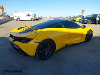 2019 McLaren 720S with VIN SBM14DCAXKW002639, listed as a IAAI auction lot 41707749 with 59,720 mi miles. Bid and sale history available at carsss.com. Image 4.