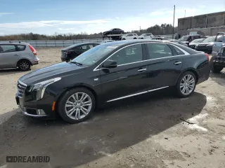 2019 Cadillac XTS Luxury with VIN 2G61M5S32K9156971, listed as a Copart auction lot 84140664 with 182,826 mi miles and Salvage Title. Bid and sale history available at carsss.com. Image 1.