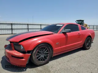2007 Ford Mustang GT Deluxe with VIN 1ZVHT82H175347410, listed as a Copart auction lot 62163855 with 162,711 mi miles and Salvage title. Bid and sale history available at DreamBid. Image 1.