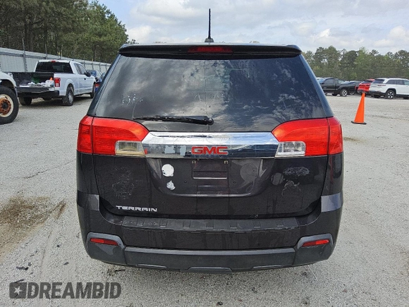 2015 GMC Terrain SLE z VIN 2GKALMEK5F6188192, wystawiony jako Copart lot #50735555 z przebiegiem 140 187 mil mil oraz Czysty tytuł • Clean title. Historia ofert i sprzedaży dostępna na DreamBid. Obrazek 6.