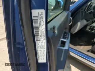 2010 Dodge Nitro SXT z VIN 1D4PU5GK4AW102426, wystawiony jako Copart lot #59491565 z przebiegiem 160 803 mil mil oraz Czysty tytuł • Clean title. Historia ofert i sprzedaży dostępna na DreamBid. Obrazek 13.