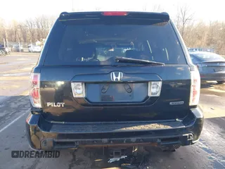 2008 Honda Pilot EX-L with VIN 5FNYF18558B039347, listed as a IAAI auction lot 41117582 with 226,465 mi miles. Bid and sale history available at carsss.com. Image 17.