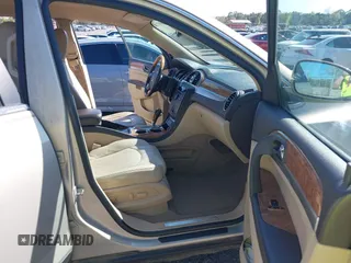 2011 Buick Enclave CXL-1 with VIN 5GAKRBED4BJ301276, listed as a IAAI auction lot 41800328 with 186,230 mi miles. Bid and sale history available at carsss.com. Image 5.