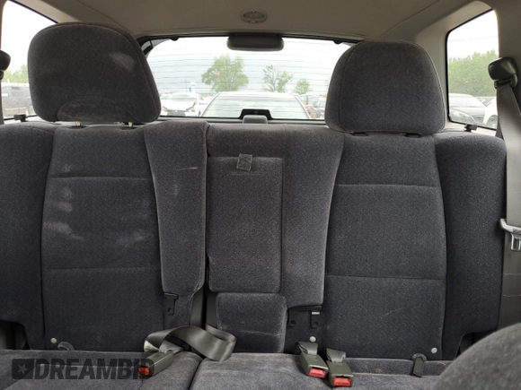 2004 Hyundai Santa Fe GLS with VIN KM8SC73D74U772335, listed as a Copart auction lot 49575564 with 146,840 mi miles and Clean Title. Bid and sale history available at DreamBid. Image 10.