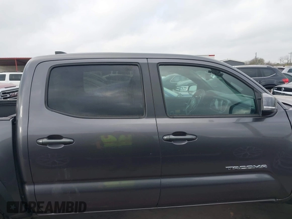 2018 Toyota Tacoma SR with VIN 5TFCZ5AN6JX127774, listed as a IAAI auction lot 41801158 with 28,161 mi miles and . Bid and sale history available at DreamBid. Image 13.