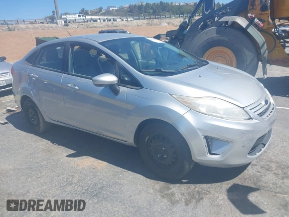 2013 Ford Fiesta S with VIN 3FADP4AJ0DM195196, listed as a IAAI auction lot 41817500 with 124,662 mi miles and . Bid and sale history available at DreamBid. Image 1.