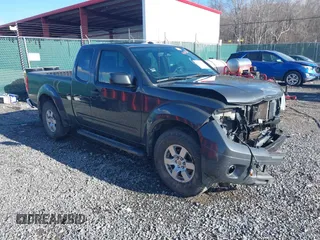 2014 Nissan Frontier SV z VIN 1N6AD0CW1EN769462, wystawiony jako IAAI lot #41504681 z przebiegiem 109 061 mil mil oraz . Historia ofert i sprzedaży dostępna na DreamBid. Obrazek 1.