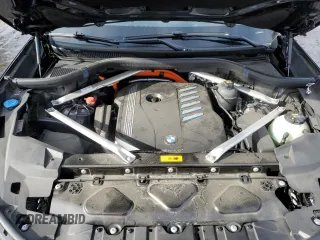 2022 BMW X5 xDrive45e with VIN 5UXTA6C0XN9M02912, listed as a Copart auction lot 45491845 with 14,586 mi miles and Salvage Title. Bid and sale history available at DreamBid. Image 12.