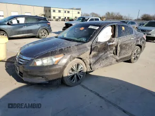 2011 Honda Accord EX z VIN 1HGCP3F79BA018364, wystawiony jako Copart lot #43378965 z przebiegiem Nie podano mil oraz Szkoda całkowita • Salvage title. Historia ofert i sprzedaży dostępna na DreamBid. Obrazek 1.