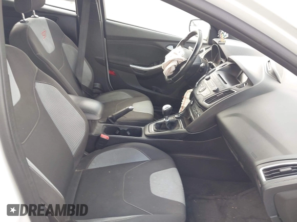 2017 Ford Focus ST with VIN 1FADP3L99HL310186, listed as a IAAI auction lot 41963368 with 93,769 mi miles and . Bid and sale history available at carsss.com. Image 5.