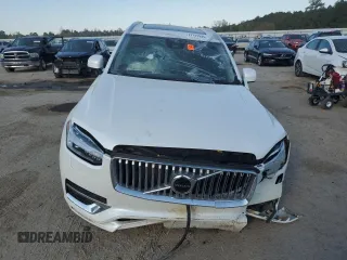2024 Volvo XC90 Core Bright Theme with VIN YV4L12PKXR1183828, listed as a Copart auction lot 77121594 with 0 mi miles and Salvage Title. Bid and sale history available at carsss.com. Image 5.