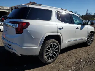 2020 GMC Acadia Denali with VIN 1GKKNPLS2LZ210832, listed as a Copart auction lot 41336785 with 72,262 mi miles and Salvage title. Bid and sale history available at DreamBid. Image 3.
