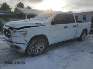 2024 Ram 1500 Big Horn z VIN 1C6SRFBT3RN167128, wystawiony jako Copart lot #88509305 z przebiegiem 4 425 mil mil oraz Szkoda całkowita • Salvage title. Historia ofert i sprzedaży dostępna na DreamBid. Obrazek 1.