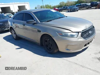2015 Ford Police Interceptor с VIN 1FAHP2L89FG162131, выставлен на аукционе IAAI как лот 41740659 с пробегом 124 537 миль миль и . История ставок и продаж доступна на DreamBid. Изображение 1.