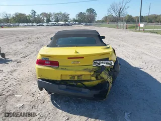 2015 Chevrolet Camaro LT with VIN 2G1FD3D37F9177561, listed as a IAAI auction lot 41698102 with 235,414 mi miles. Bid and sale history available at carsss.com. Image 16.