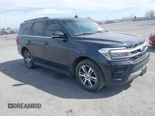 2024 Ford Expedition XLT с VIN 1FMJU1H82REA73438, выставлен на аукционе IAAI как лот 41806868 с пробегом Не указан миль и . История ставок и продаж доступна на DreamBid. Изображение 1.