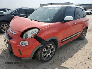 2014 FIAT 500L Trekking z VIN ZFBCFADH8EZ011075, wystawiony jako Copart lot #51542315 z przebiegiem 118 661 mil mil oraz Szkoda całkowita • Salvage title. Historia ofert i sprzedaży dostępna na DreamBid. Obrazek 1.