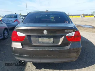 2007 BMW 3 Series 328i with VIN WBAVA33547KX72119, listed as a IAAI auction lot 42064589 with 88,352 mi miles and . Bid and sale history available at DreamBid. Image 15.