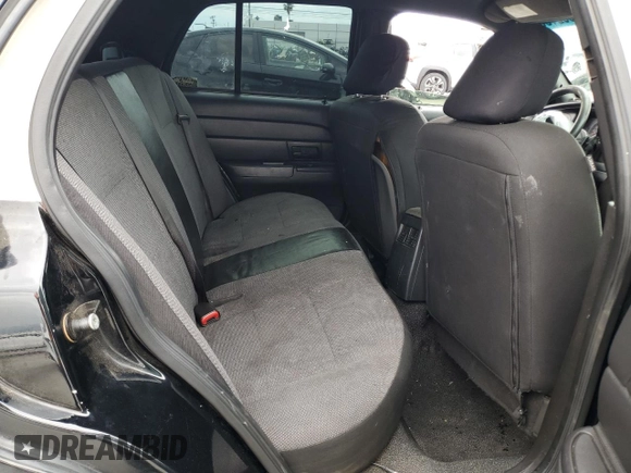 2010 Ford Police Interceptor с VIN 2FABP7BV3AX127596, выставлен на аукционе Copart как лот 53552185 с пробегом Не указан миль и Списание • Salvage title. История ставок и продаж доступна на DreamBid. Изображение 10.