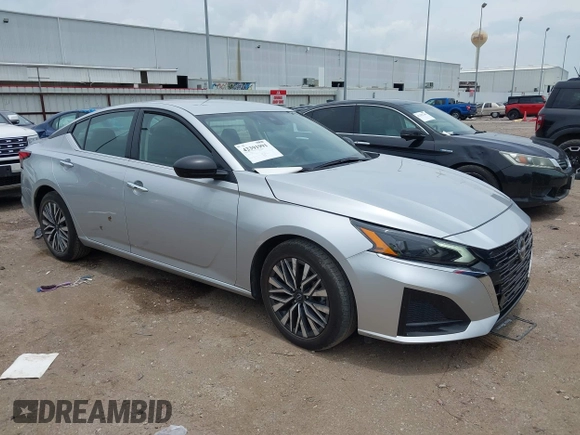 2024 Nissan Altima SV с VIN 1N4BL4DV7RN374415, выставлен на аукционе IAAI как лот 42391991 с пробегом 35 999 миль миль и . История ставок и продаж доступна на DreamBid. Изображение 1.