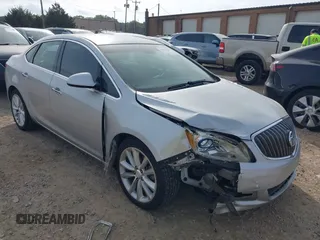 2012 Buick Verano with VIN 1G4PP5SK8C4147021, listed as a IAAI auction lot 41957503 with 173,800 mi miles. Bid and sale history available at carsss.com. Image 1.