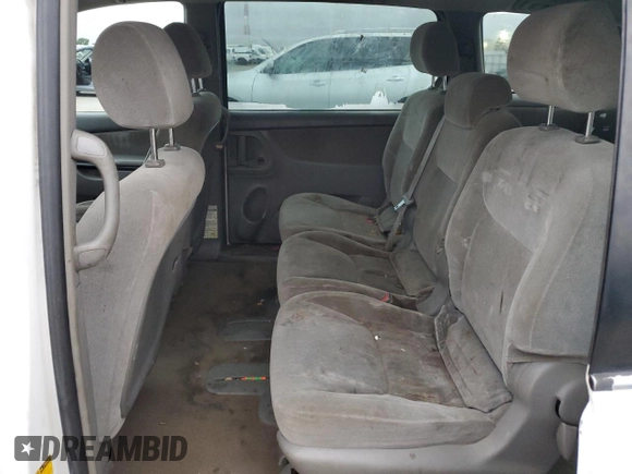 2004 Toyota Sienna CE with VIN 5TDZA23C34S157840, listed as a Copart auction lot 53587455 with 168,925 mi miles and Salvage Title. Bid and sale history available at carsss.com. Image 12.