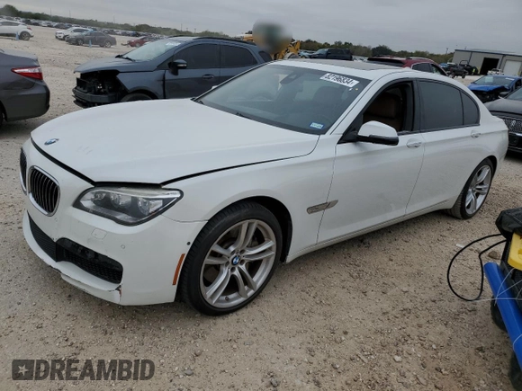 2014 BMW 7 Series ALPINA B7 with VIN WBAYE8C52ED780400, listed as a Copart auction lot 82196834 with 0 mi miles and Salvage Title. Bid and sale history available at carsss.com. Image 1.