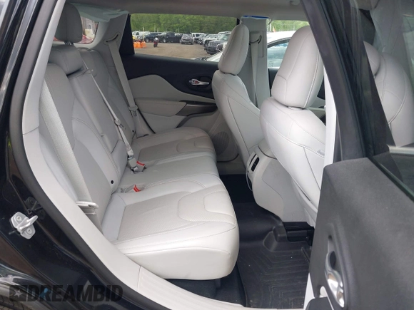 2019 Jeep Cherokee Limited with VIN 1C4PJMDX6KD457370, listed as a IAAI auction lot 42210162 with 50,303 mi miles and . Bid and sale history available at DreamBid. Image 8.
