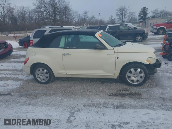 2005 Chrysler PT Cruiser with VIN 3C3EY45X15T577761, listed as a IAAI auction lot 41379712 with 133,515 mi miles. Bid and sale history available at carsss.com. Image 14.