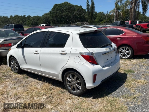 2012 Toyota Yaris L with VIN JTDKTUD36CD523080, listed as a Copart auction lot 55530815 with 134,042 mi miles and Clean Title. Bid and sale history available at carsss.com. Image 3.