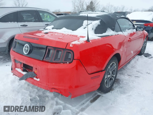 2014 Ford Mustang V6 with VIN 1ZVBP8EM5E5224774, listed as a IAAI auction lot 41620063 with 80,139 mi miles. Bid and sale history available at carsss.com. Image 4.