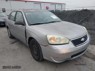 2007 Chevrolet Malibu LS w/2FL with VIN 1G1ZS58N87F290017, listed as a IAAI auction lot 41513640 with 202,007 mi miles. Bid and sale history available at carsss.com. Image 6.