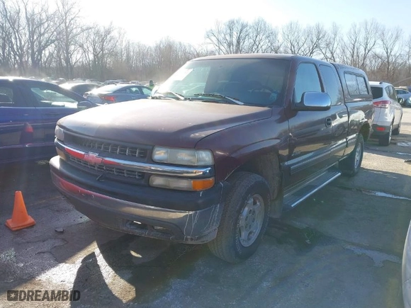 1999 Chevrolet Silverado 1500 LS with VIN 1GCEK19T1XE122222, listed as a IAAI auction lot 41753362 with 130,618 mi miles. Bid and sale history available at carsss.com. Image 2.