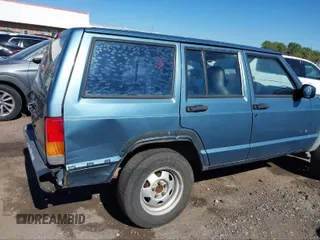 1998 Jeep Cherokee SE с VIN 1J4FT28S3WL282431, выставлен на аукционе IAAI как лот 41668470 с пробегом 203 932 миль миль и . История ставок и продаж доступна на DreamBid. Изображение 6.