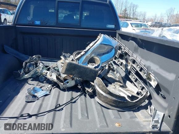 2014 Ford F-150 XL with VIN 1FTFW1EF4EFA05234, listed as a IAAI auction lot 41828410 with 170,733 mi miles. Bid and sale history available at carsss.com. Image 12.