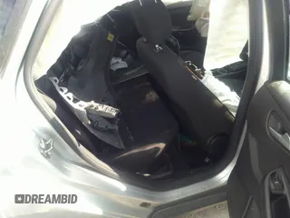 2017 Ford Focus SE с VIN 1FADP3F20HL253889, выставлен на аукционе IAAI как лот 37949002 с пробегом 157 221 миль миль и . История ставок и продаж доступна на DreamBid. Изображение 8.