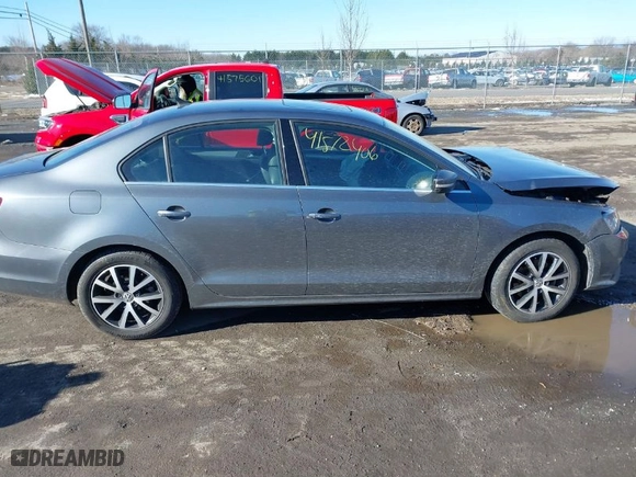 2017 Volkswagen Jetta 1.4T SE with VIN 3VWB67AJ7HM299130, listed as a IAAI auction lot 41572406 with 115,898 mi miles. Bid and sale history available at carsss.com. Image 13.