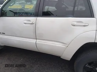 2004 Toyota 4Runner SR5 with VIN JTEBU14R840026763, listed as a IAAI auction lot 42186128 with 204,653 mi miles and . Bid and sale history available at DreamBid. Image 18.