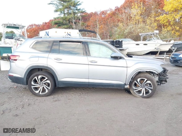 2021 Volkswagen Atlas 3.6L V6 SEL Premium with VIN 1V2TR2CA1MC537532, listed as a IAAI auction lot 40642795 with 36,655 mi miles. Bid and sale history available at carsss.com. Image 14.