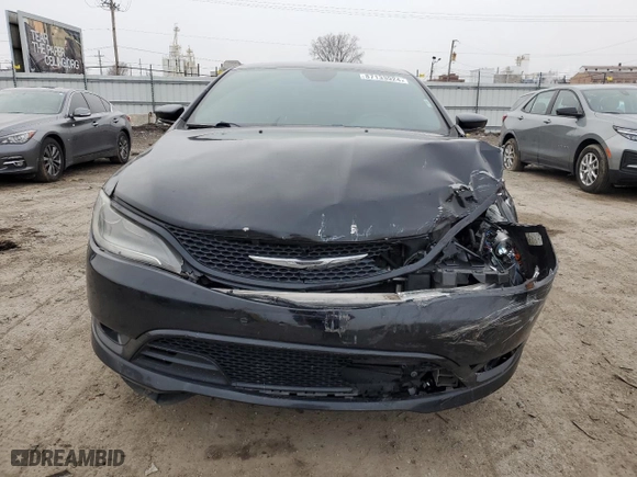 2015 Chrysler 200 S with VIN 1C3CCCBG6FN706020, listed as a Copart auction lot 87133924 with 116,996 mi miles and Salvage Title. Bid and sale history available at carsss.com. Image 5.
