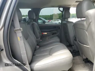 2003 GMC Yukon SLT z VIN 1GKEC13Z53J281504, wystawiony jako Copart lot #57526355 z przebiegiem 268 306 mil mil oraz Szkoda całkowita • Salvage title. Historia ofert i sprzedaży dostępna na DreamBid. Obrazek 11.